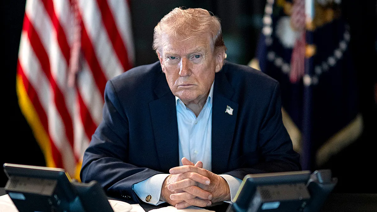 Trump threatens to hit Iran 'very hard'