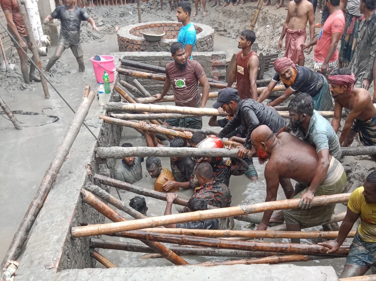 Worker killed, another injured in septic tank wall collapse in Bagerhat