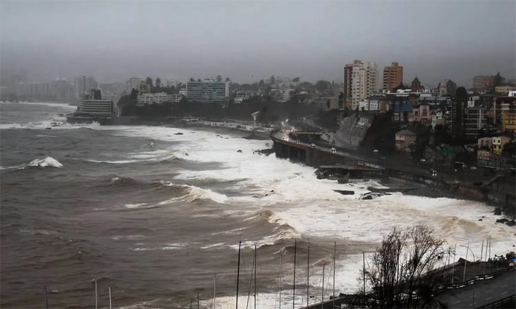 Two dead in Chile as violent storm causes flooding