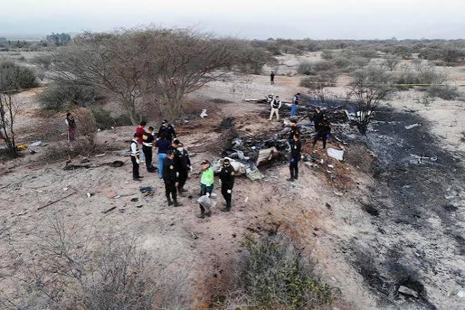13 killed in small tourist plane crash in Peru