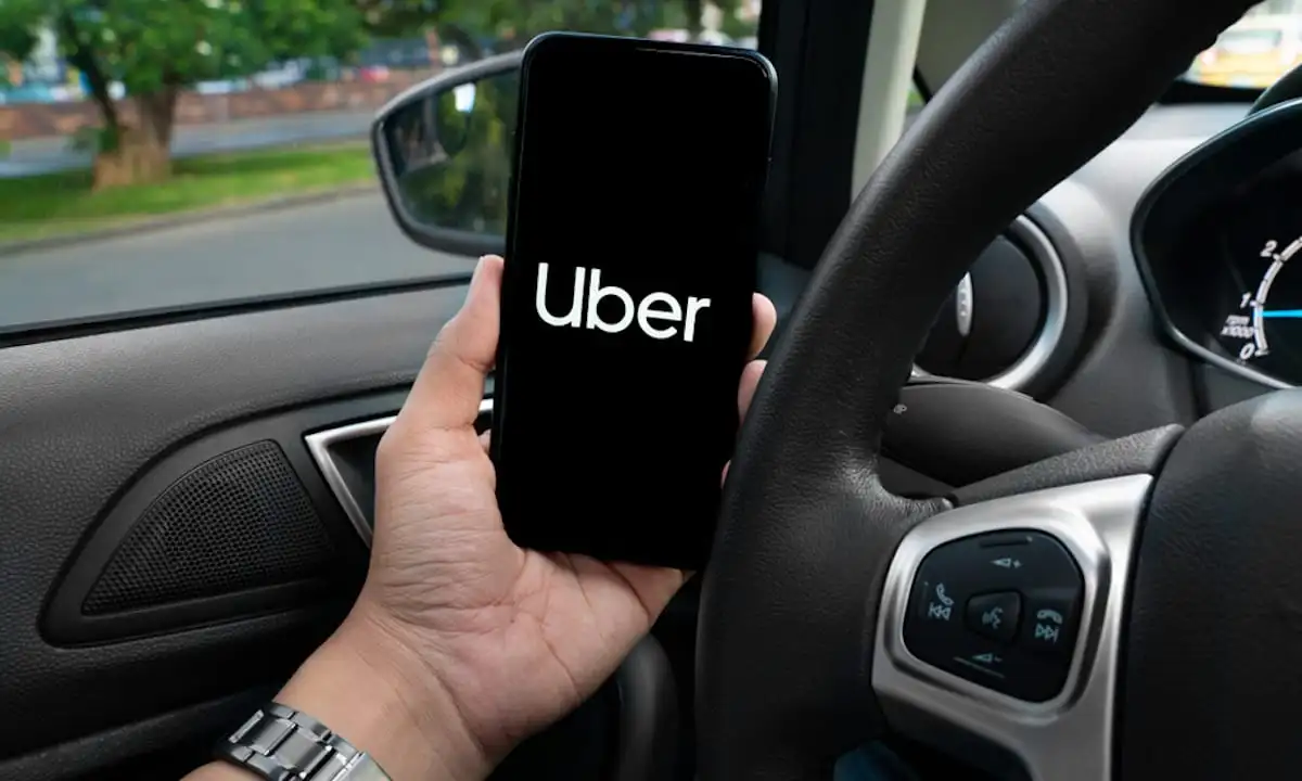 Uber expands hybrid subscriptions to car drivers in Bangladesh