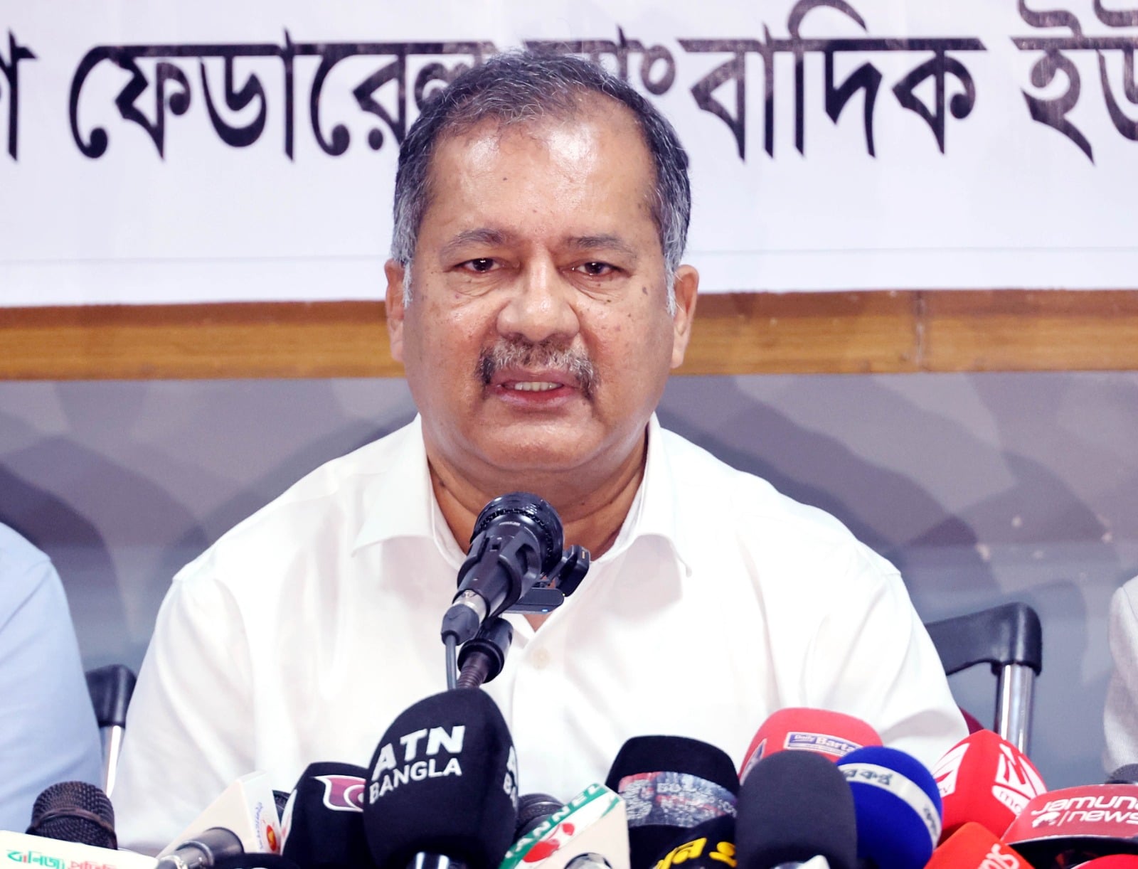 Swapon for making Jatiya Sangsad main centre of politics to value martyrs’ sacrifices