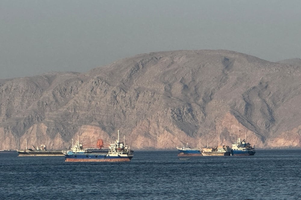 US eyes Hormuz deal 'today or tomorrow' as ship sinks in Red Sea