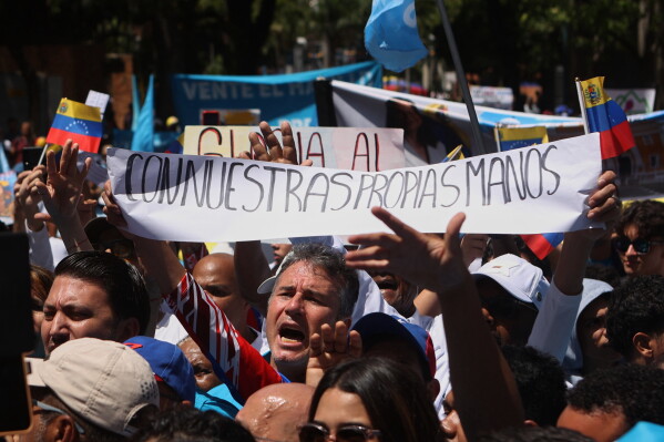 Opposition figure in Venezuela to kick off reconciliation talks with ruling party
