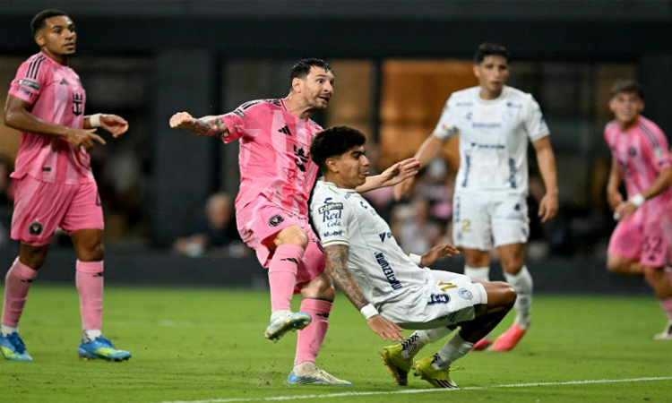Messi scores twice to set Leagues Cup record in Miami victory
