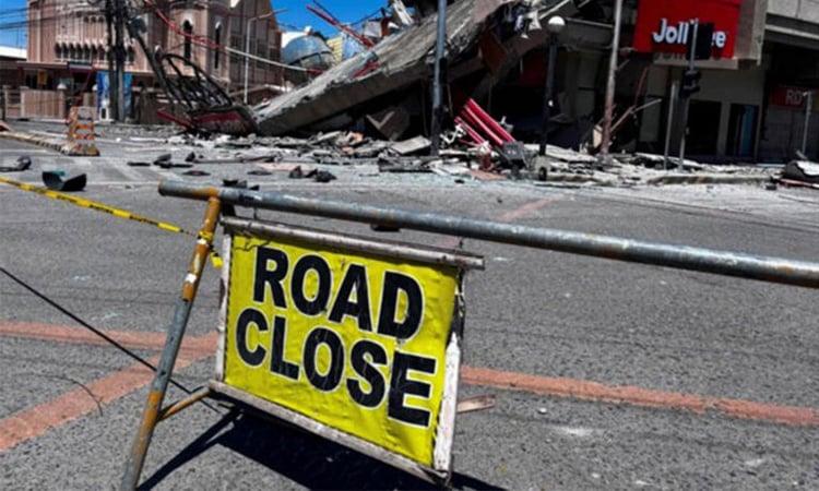 Landslides kill at least 4 in northern Philippines