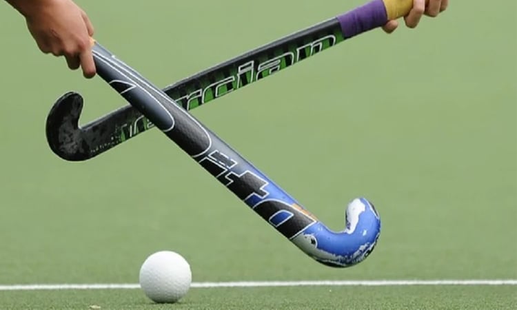 Hockey team continues intensive preparation