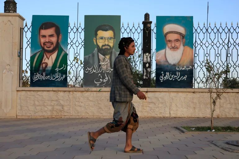 Houthi attack kills three members of Yemen govt forces: military source