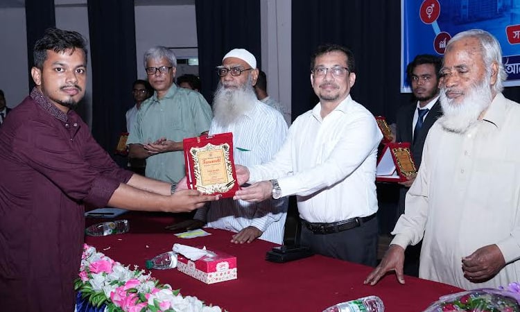 Reception, Scholarship ceremony held at RU EEE Department