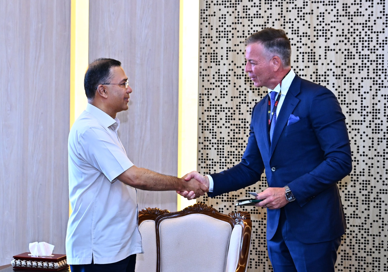 Visa Asia-Pacific president calls on PM