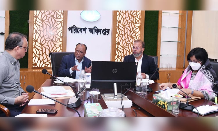 Realistic initiatives needed to ensure environmental compliance in RMG, textile industries: Mintoo