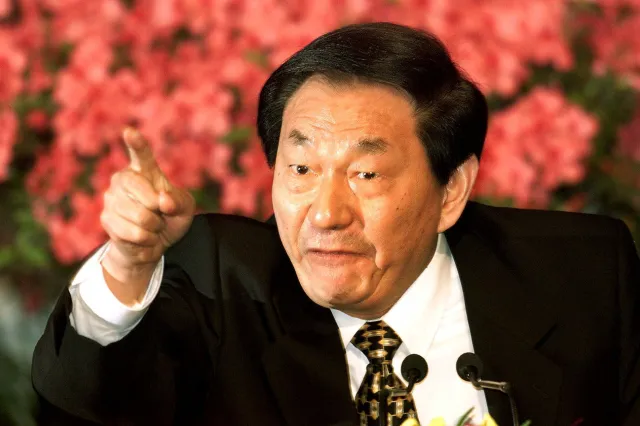 Former Chinese premier Zhu Rongji passes away from illness