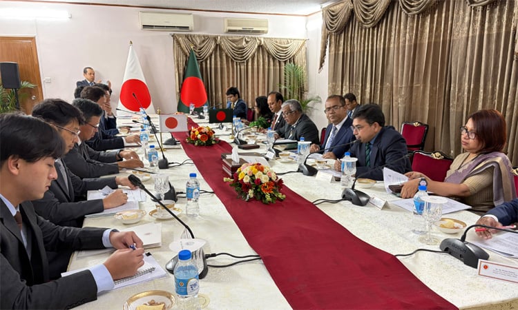 Japan invites PM to visit, Dhaka seeks stronger economic ties