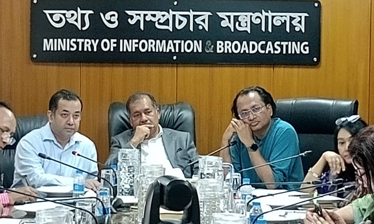 Integrated initiative needed to rebuild country's film industry: Yasser