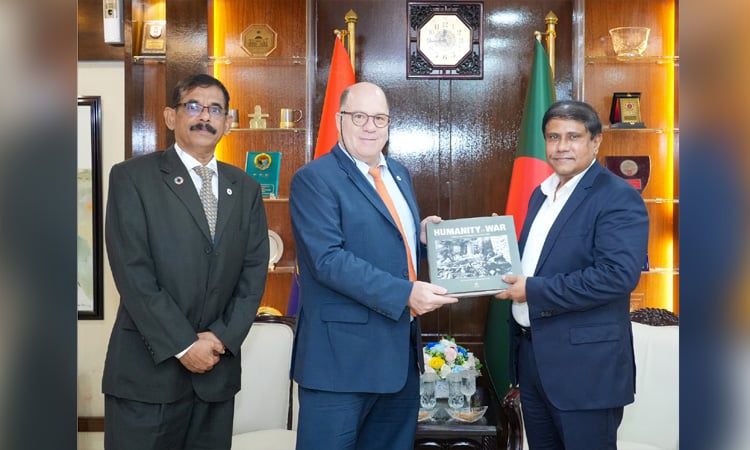 Defence Adviser stresses human dignity, wider awareness of international humanitarian law