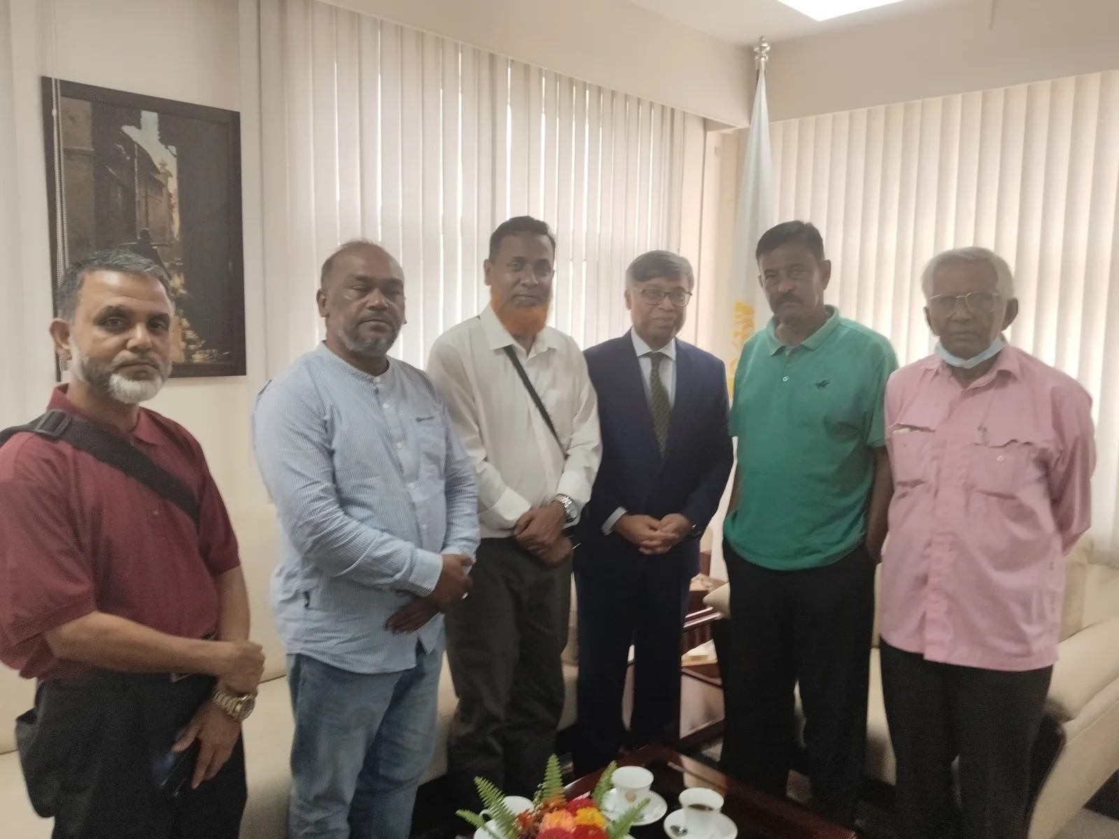 Bangladesh journalists meet SAARC Secretary General in Kathmandu