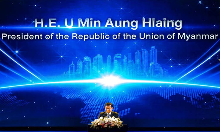 Myanmar's leader heads to Russia