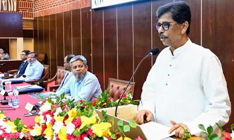 Safe, quality fish production essential for exports, food safety: Aminur