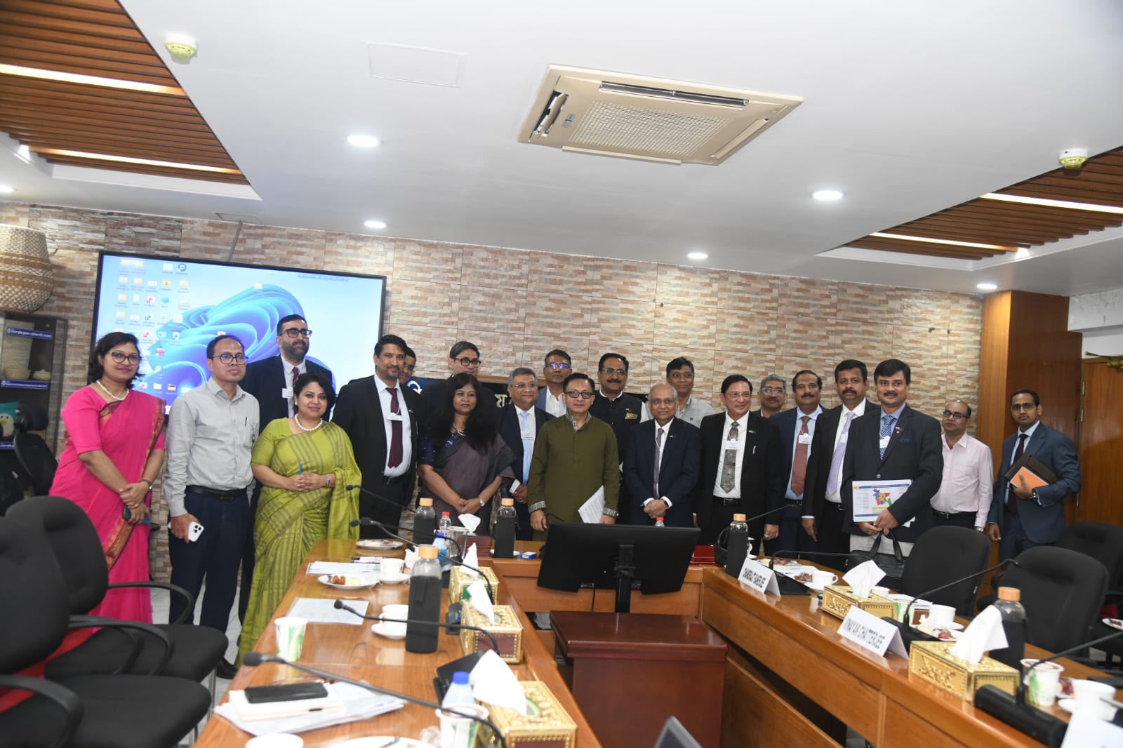 Bangladesh, India seek fresh momentum in economic partnership