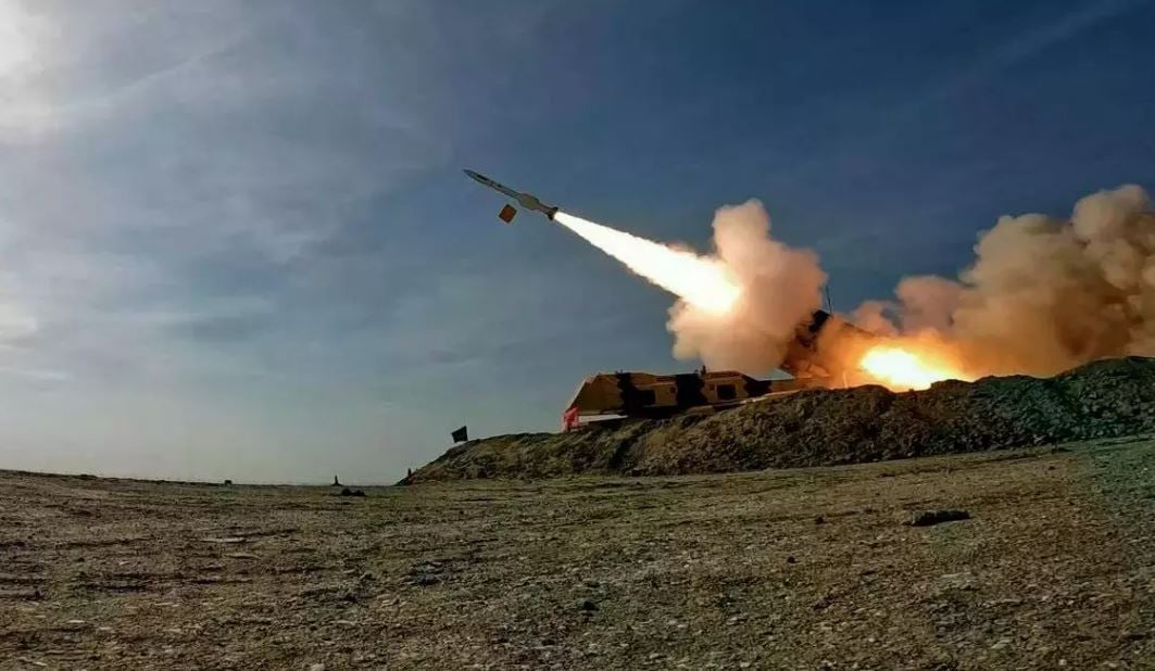 UAE accuses Iran of firing ballistic missiles at its territory