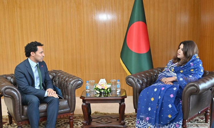 Shama seeks MSF support to keep Rohingya focus