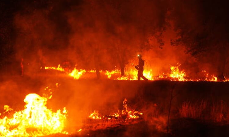 New blaze breaks out west of Madrid weeks after major wildfires