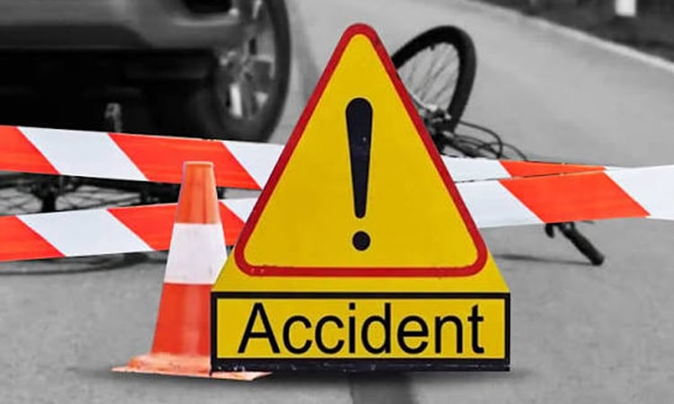 Woman killed in Tangail road crash