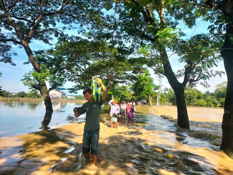 Continuous rain floods Dighinala lowlands, temporarily halts Sajek–Longadu road link