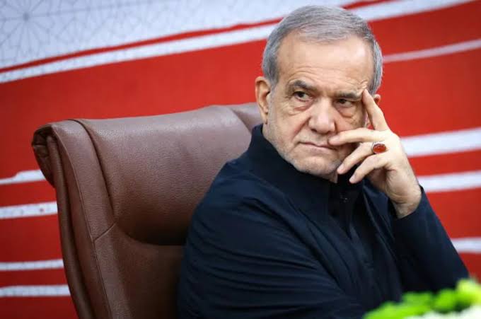Iran president admits country facing 'many problems