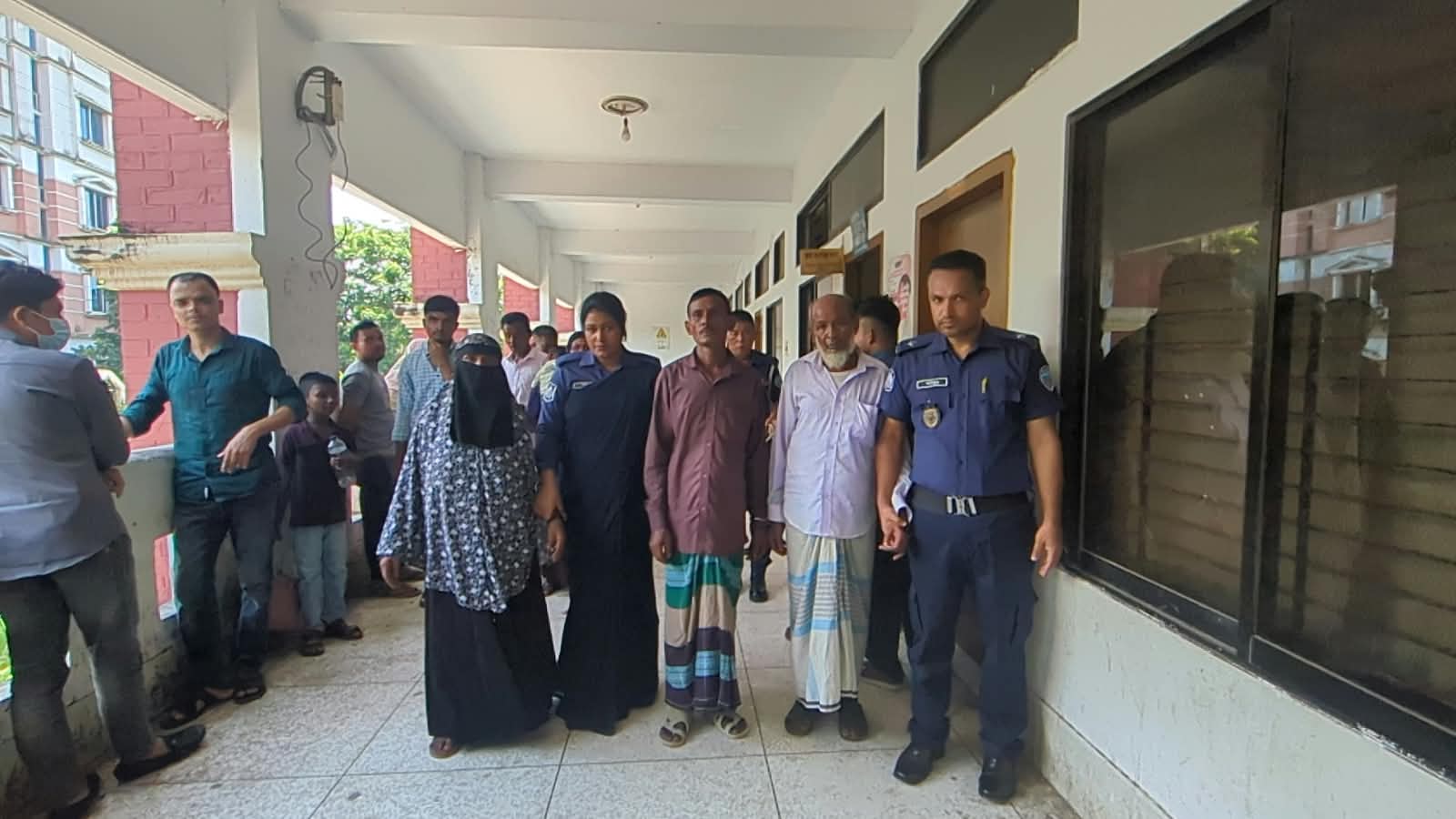 Three get life-term jail in housewife murder case in Cumilla