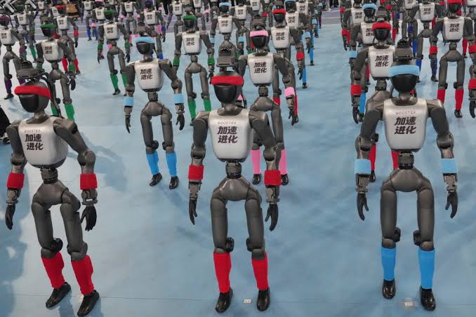 Humanoids break records at Beijing Robot Games