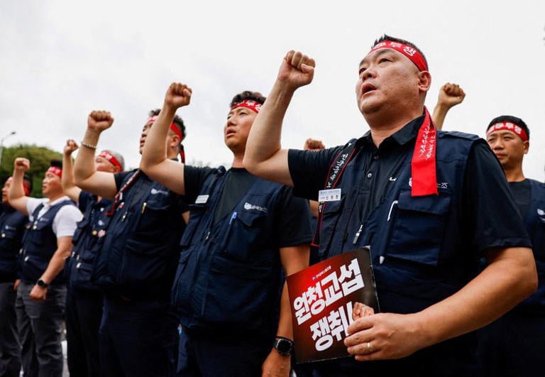Hyundai reaches tentative deal with workers after strikes
