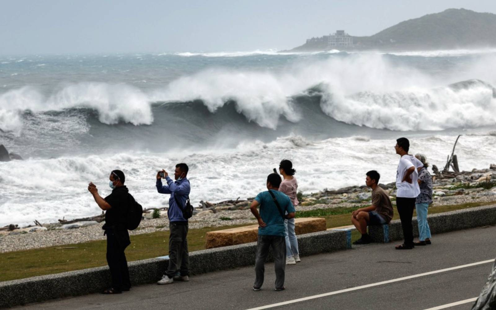 Japan to extend weather forecasts in response to climate change