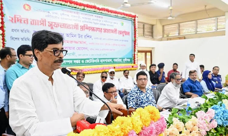 Govt to build processing centres to ensure fair livestock prices: Minister