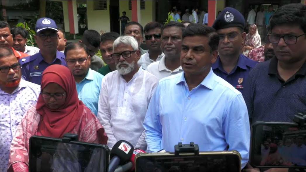 No fertilizer shortage in country: Farhad 