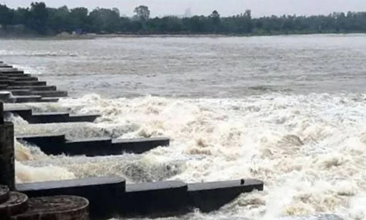 Short-term flooding likely in northern, southeastern regions