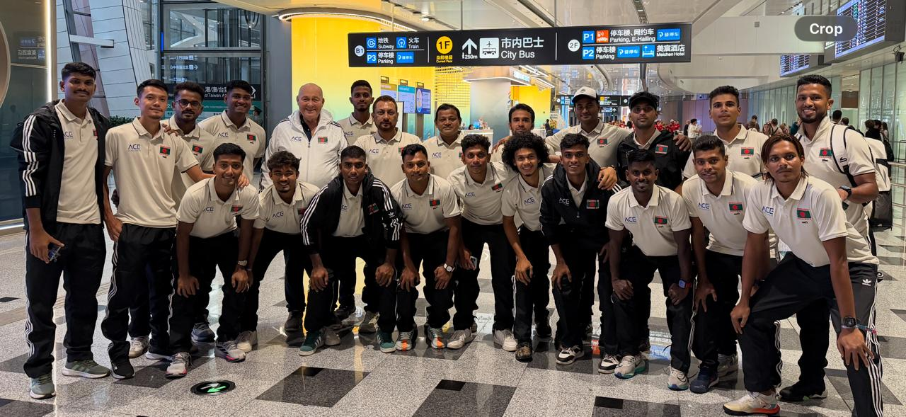 National hockey team hold first training session in Beijing