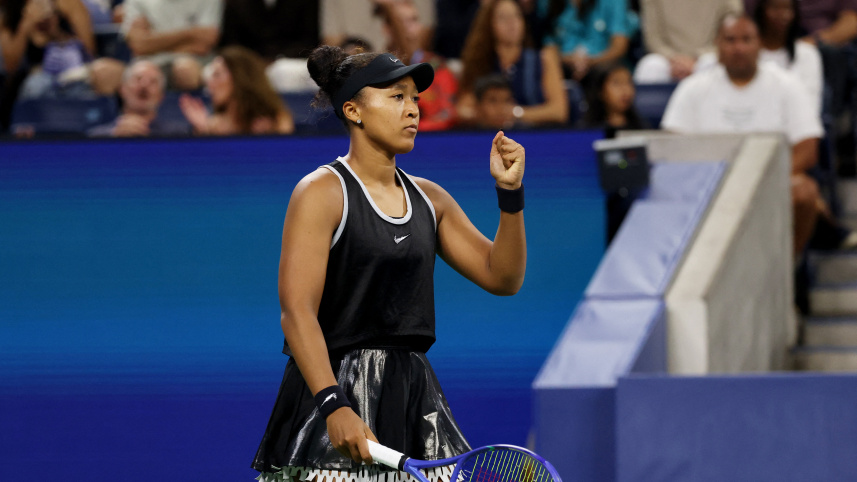 Wobbly Osaka 'shocked' to battle past Mertens and reach last 16