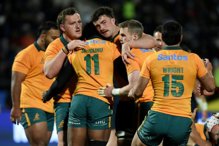 Argentina 'let off hook' by Australia as Kiss's winning run ends