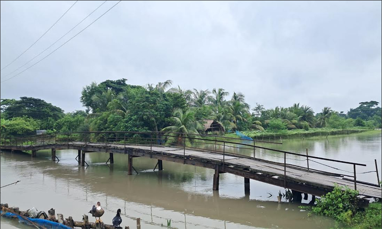 Initiative taken to complete Laxmikhali Bridge construction in Bagerhat soon: authorities