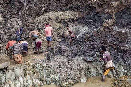 Violence at Ethiopia gold mine site leaves several dead