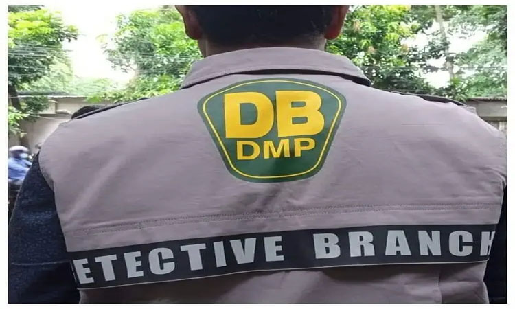 DB arrests 8 in online gambling, fake loan scams