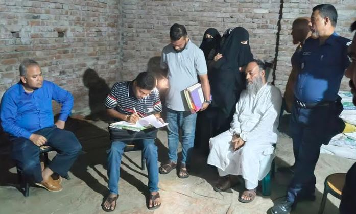 500 sacks of fertilizer hoarded illegally, dealer jailed