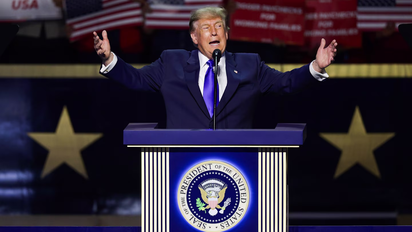 Trump promises Americans $5,000 if Republicans win Congress