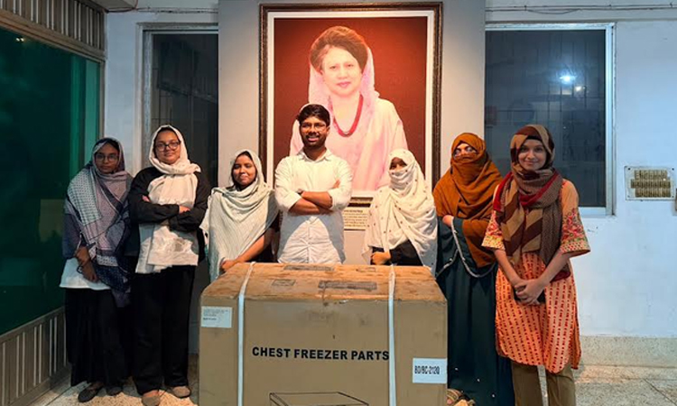 Mir Helal provides refrigerators to five CU female halls