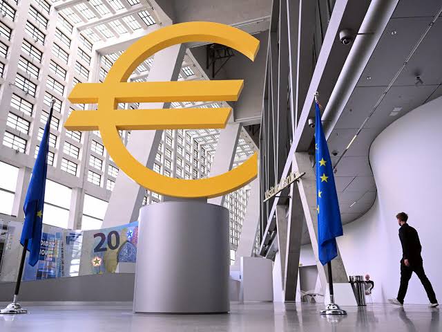 Eurozone rate-setters to hike borrowing costs as energy prices jump