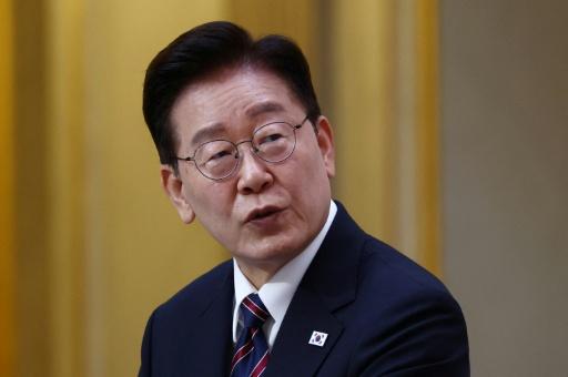 South Korea leader rules out term extension: spokesman