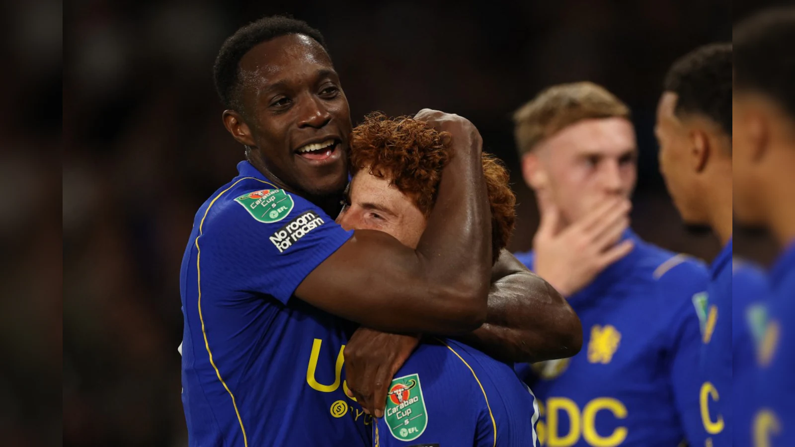 Chelsea hit Leeds for six to advance in League Cup