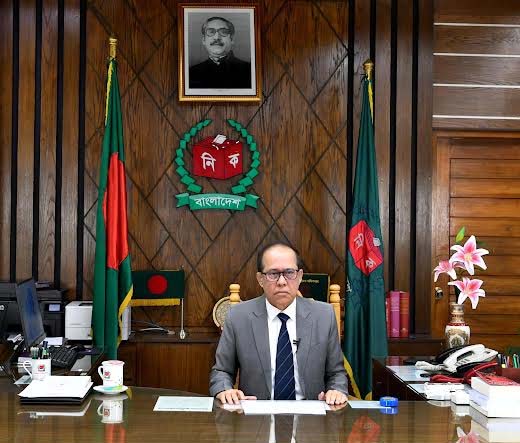 জাতির উদ্দেশ্যে প্রধান নির্বাচন কমিশনারের ভাষণ, নির্বাচন প্রক্রিয়ায় সকলের আন্তরিক অংশগ্রহণ ও সক্রিয় সহযোগিতা কামনা