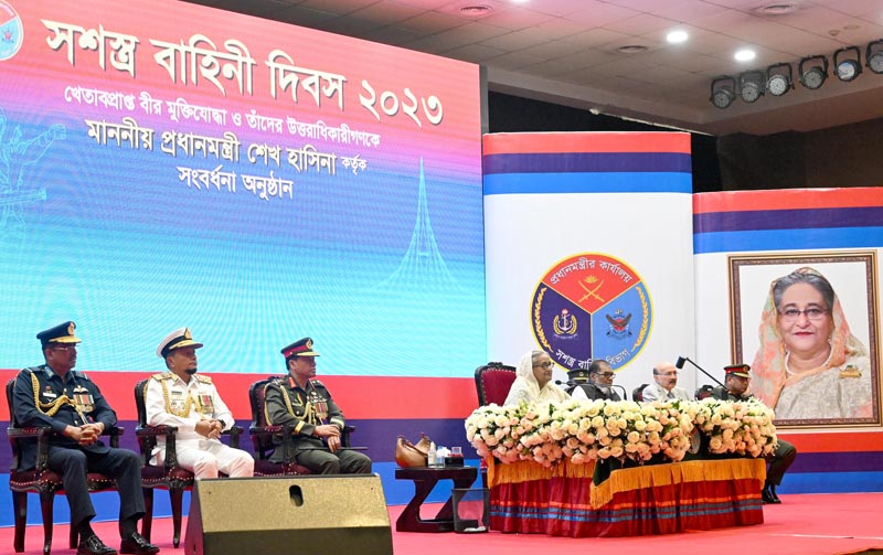 অগ্নিসন্ত্রাসের মাধ্যমে কোনো কিছু অর্জন করা যায় না : প্রধানমন্ত্রী শেখ হাসিনা